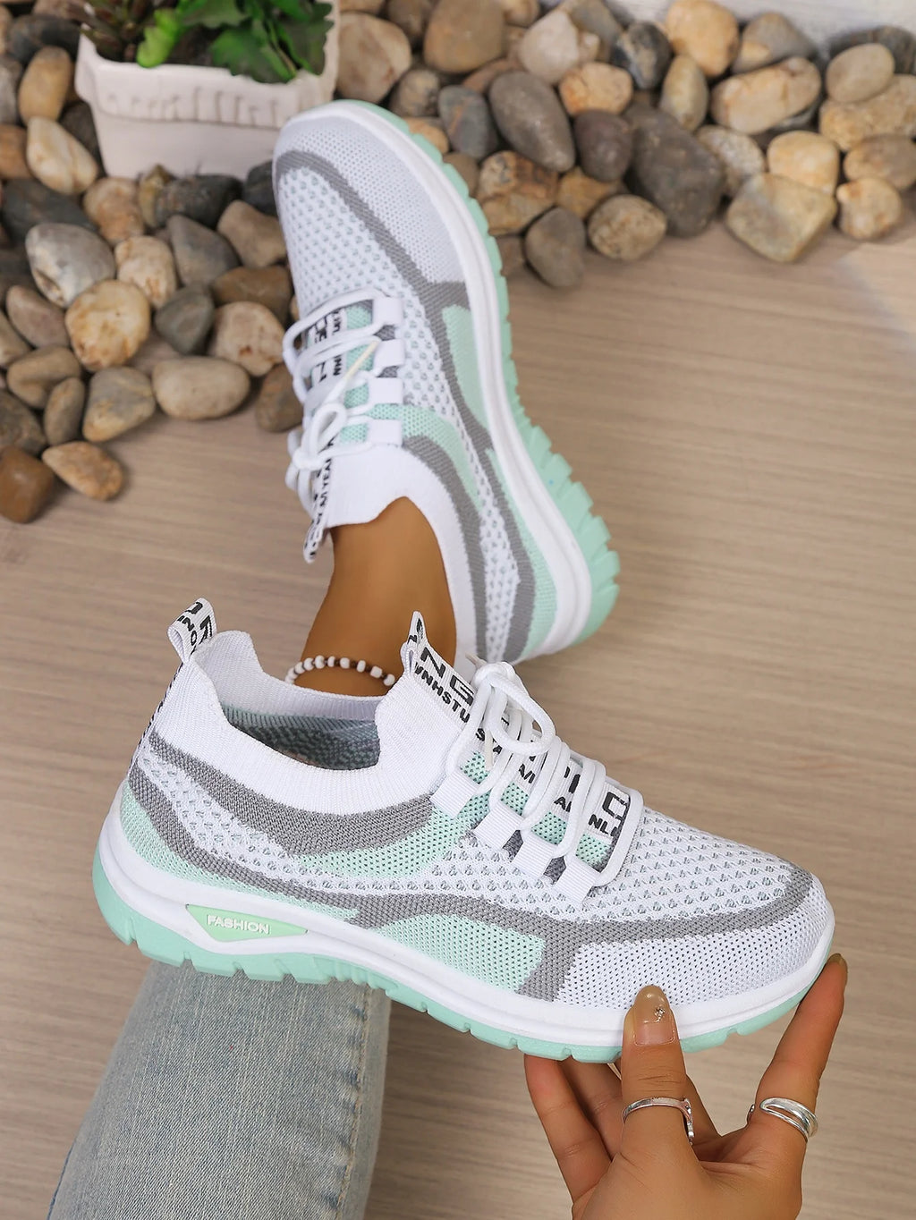Tweekleurige gebreide sneakers - afbeelding 14
