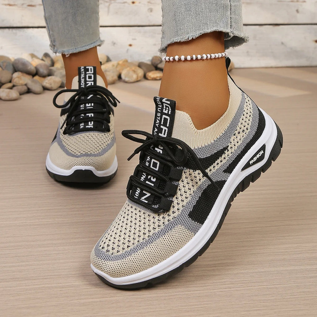 Tweekleurige gebreide sneakers - afbeelding 31
