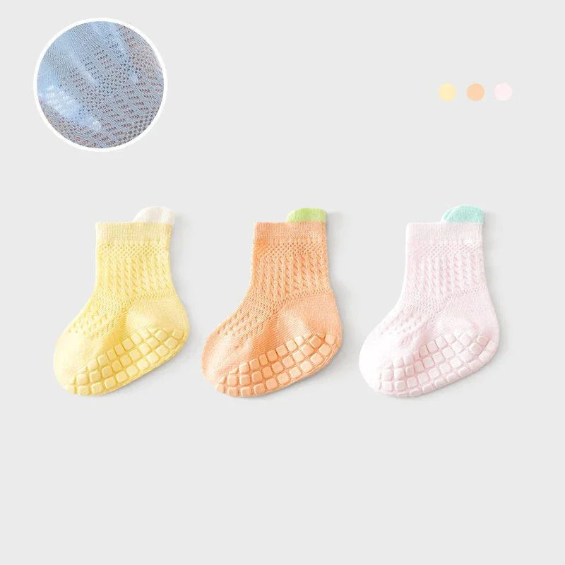 Ademende babysokken (set van 3)