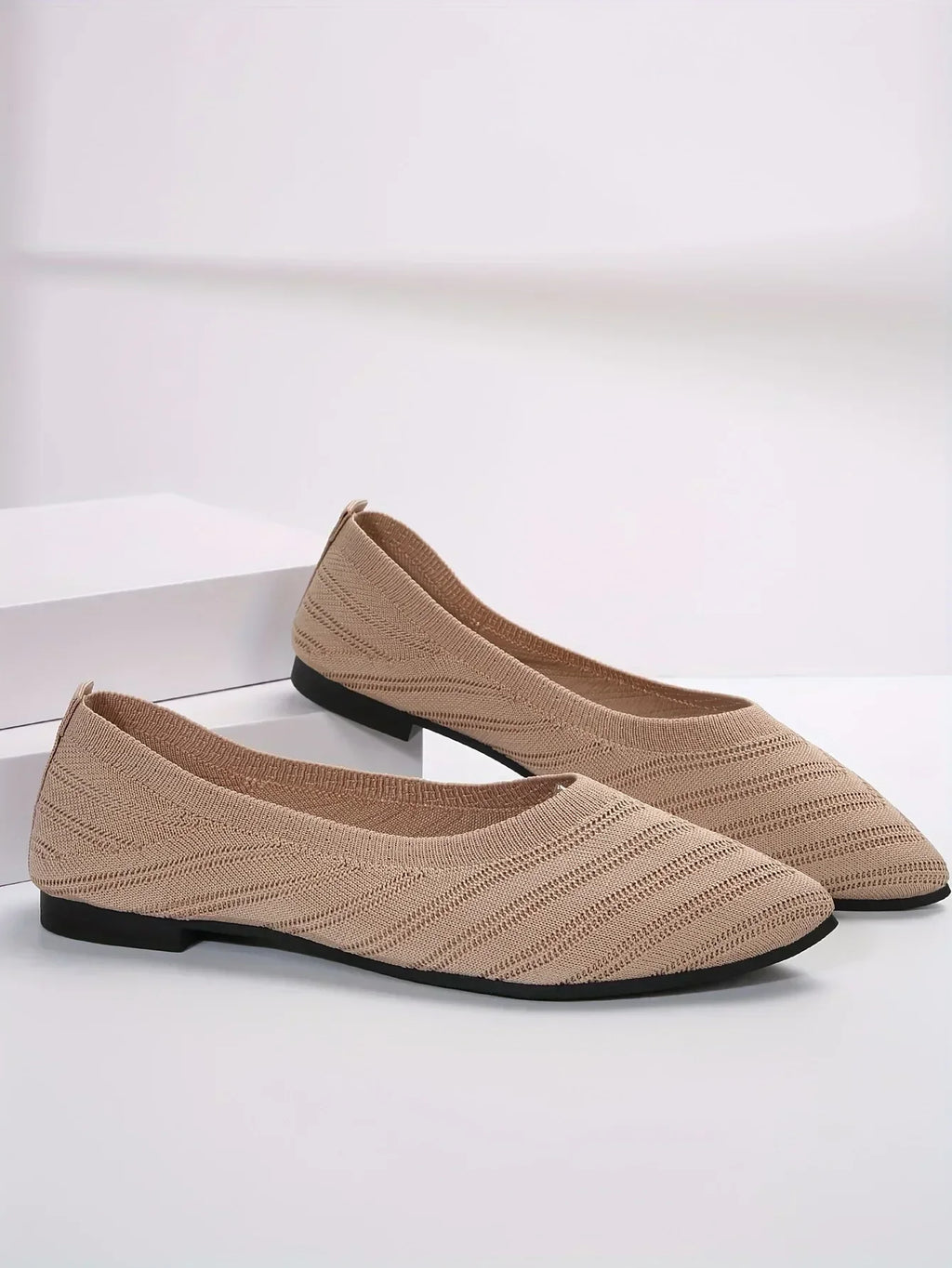 Gebreide spitse ballerina's