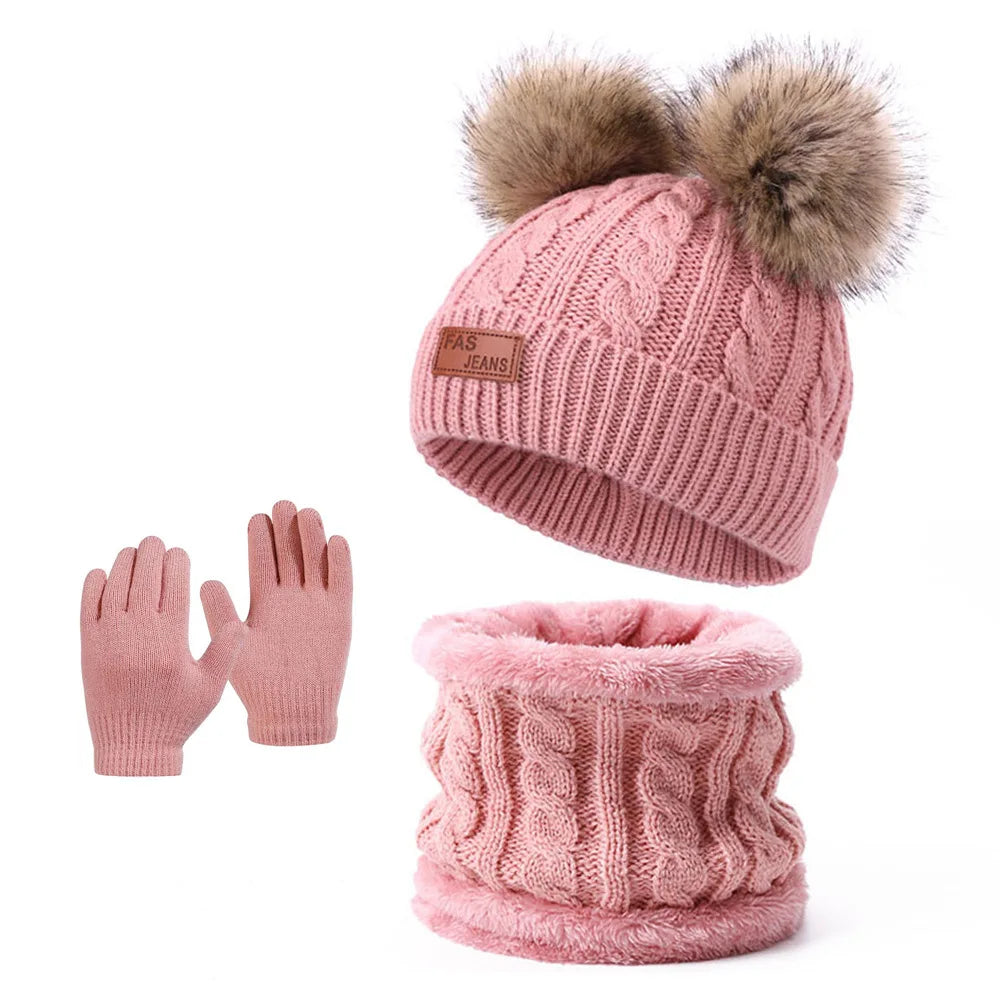 Kindermuts, sjaal en handschoenen