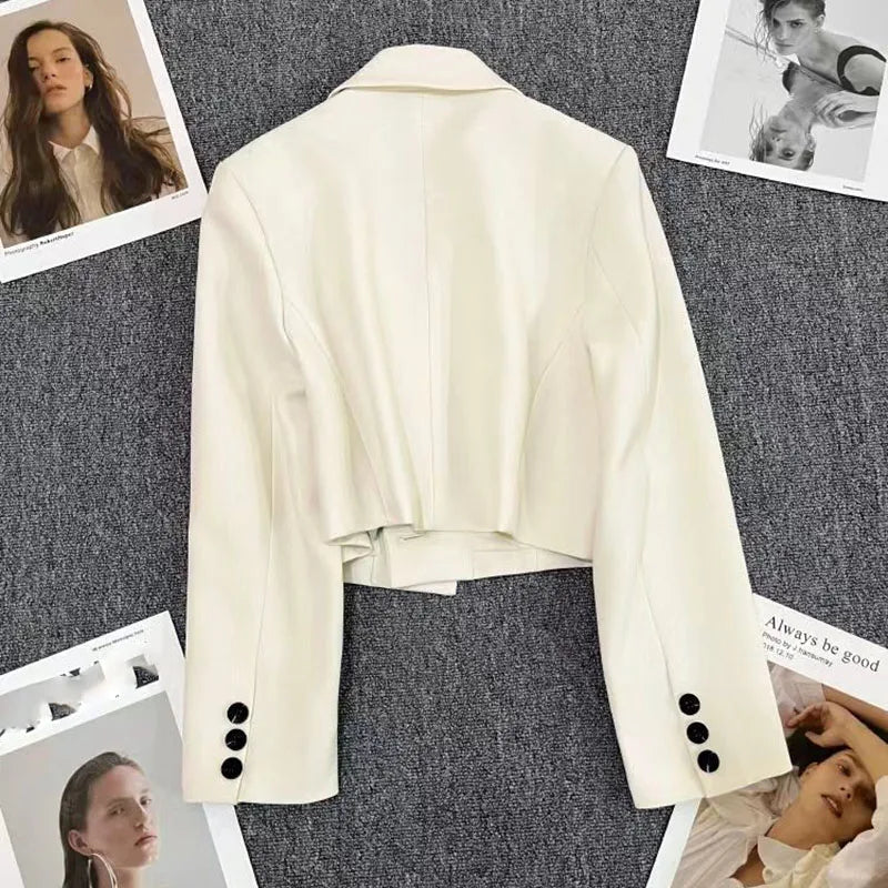 Korte blazer met reverskraag - afbeelding 2
