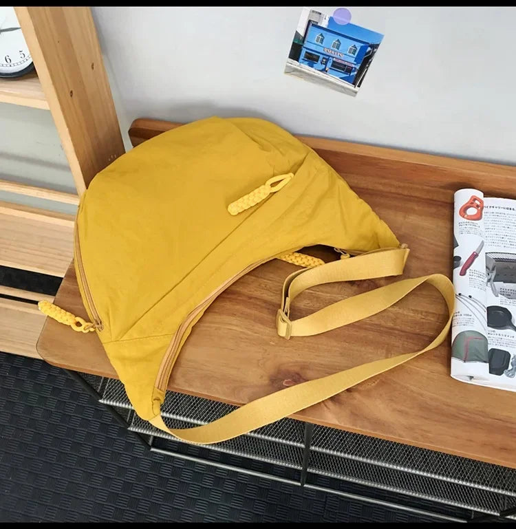 Nylon hobo crossbody tas - afbeelding 31