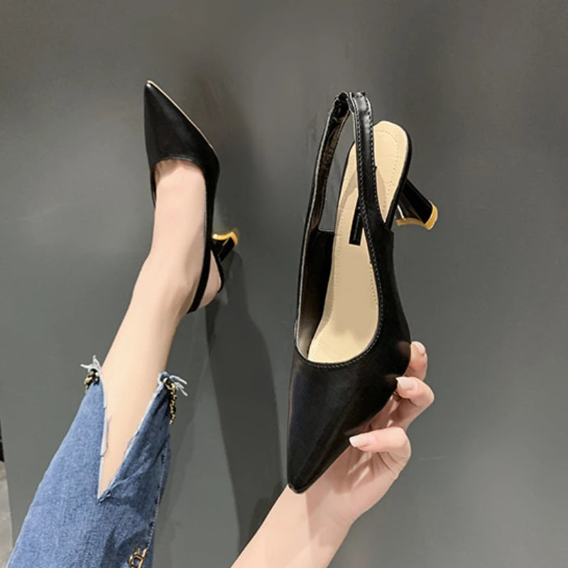 Puntige slingback pumps - afbeelding 3