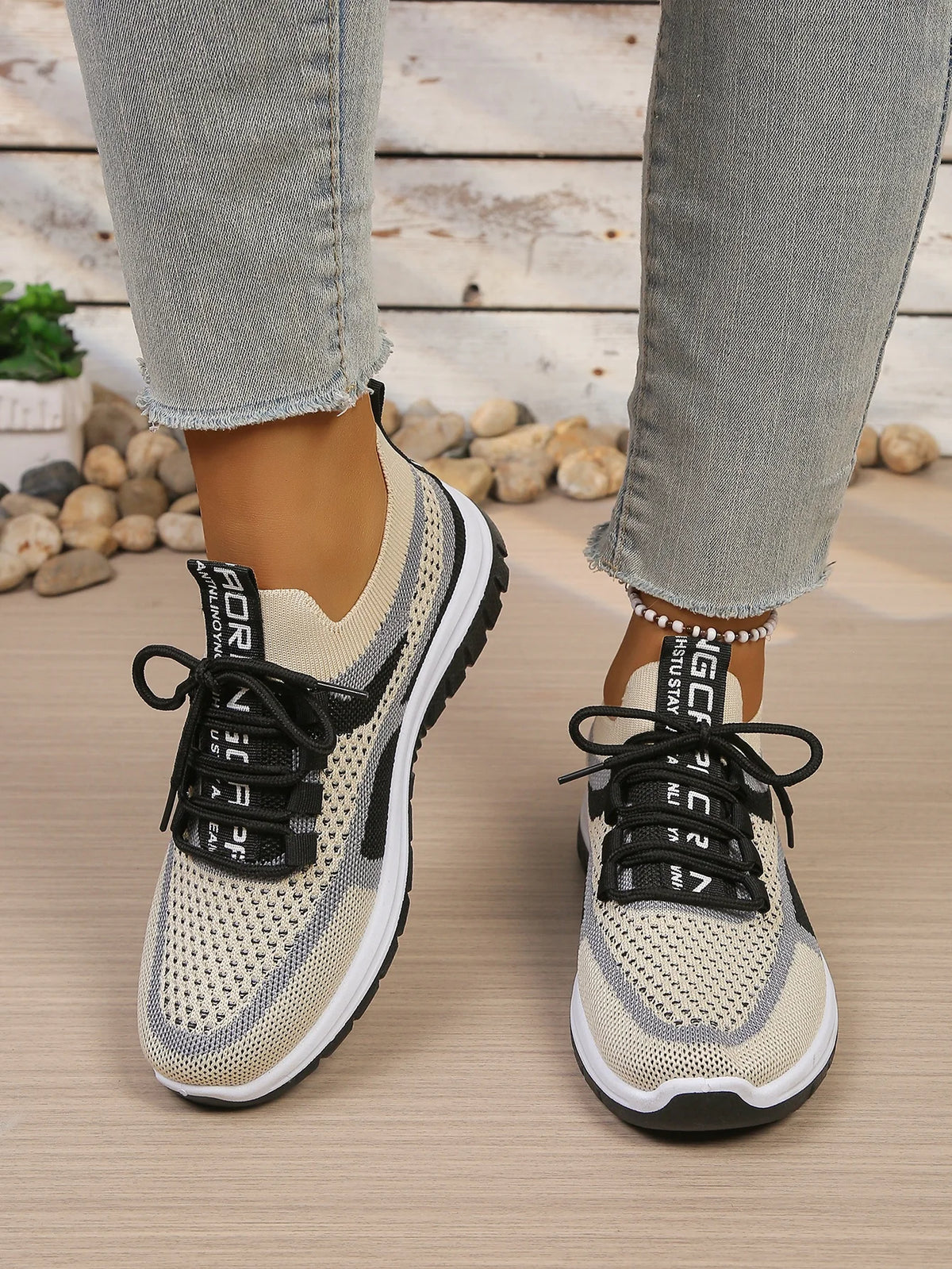 Tweekleurige gebreide sneakers - afbeelding 10