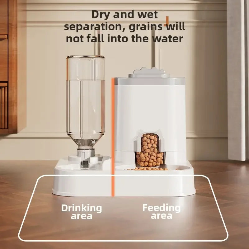 Automatische waterdispenser met geïntegreerde voerbak