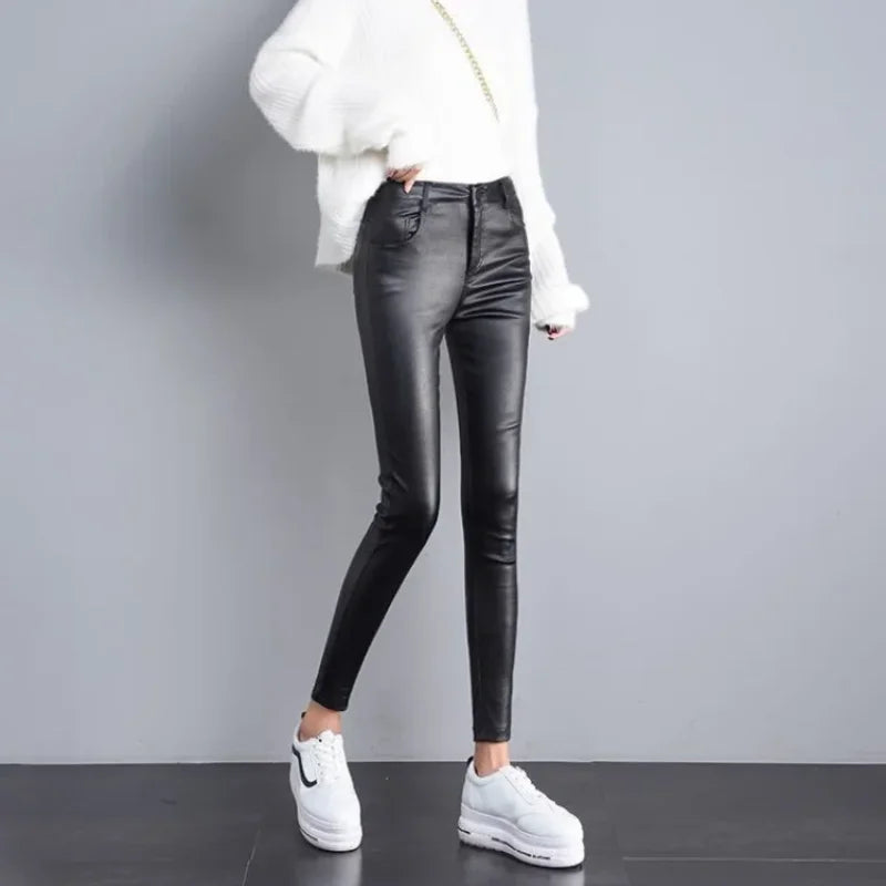 Slanke Broek in Leerlook - afbeelding 4
