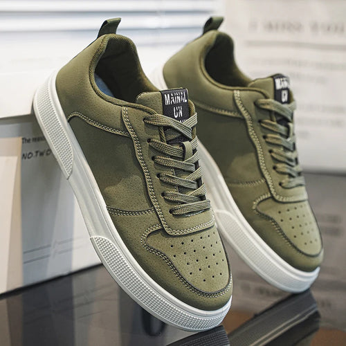 Casual sneakers