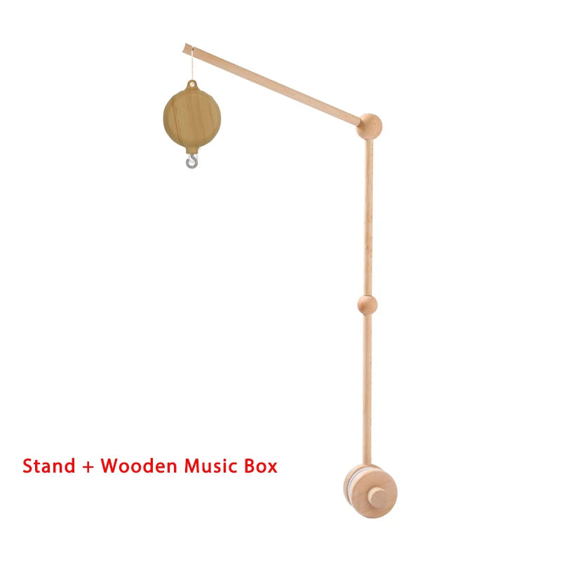 Houten mobile voor boven het bedje