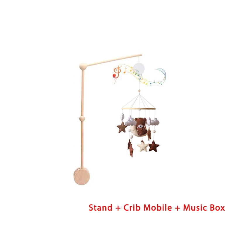 Houten mobile voor boven het bedje