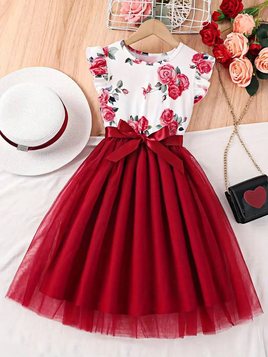 Zomerjurk met print en speelse vlindermouwen