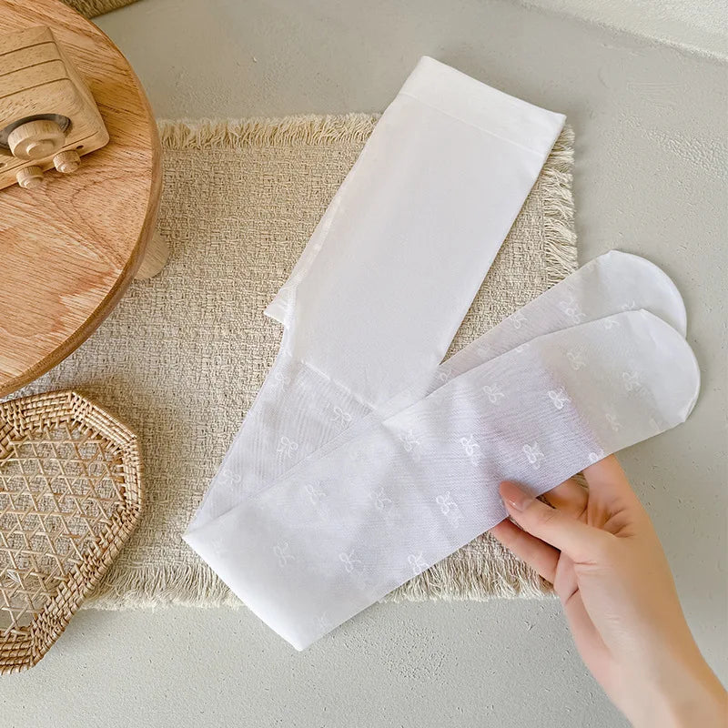 Dunne zijden panty’s voor lente en zomer