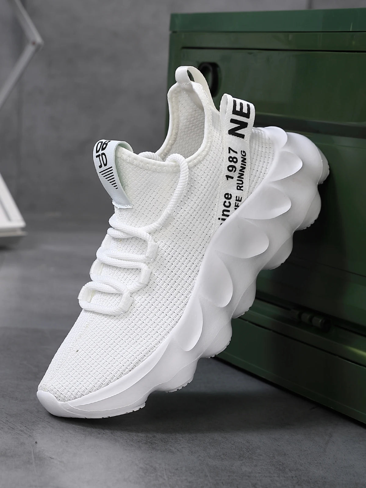 Ademende herensneakers - afbeelding 6