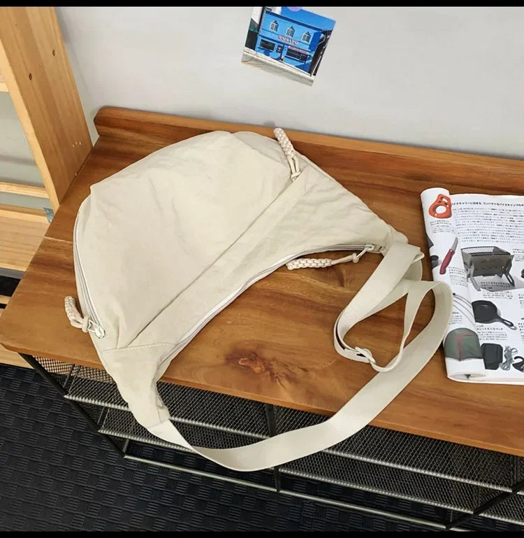 Nylon hobo crossbody tas - afbeelding 33