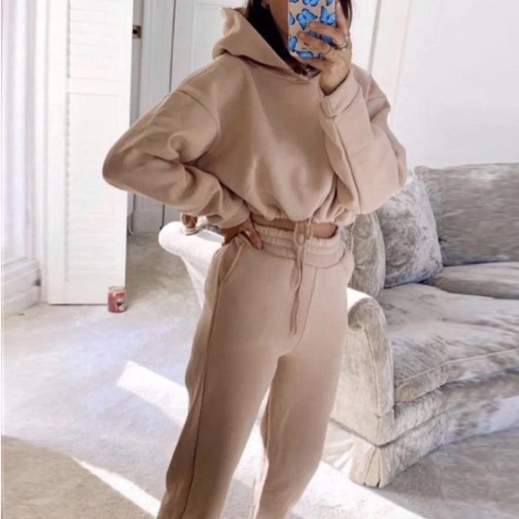 Cropped hoodie en joggingbroek - afbeelding 10