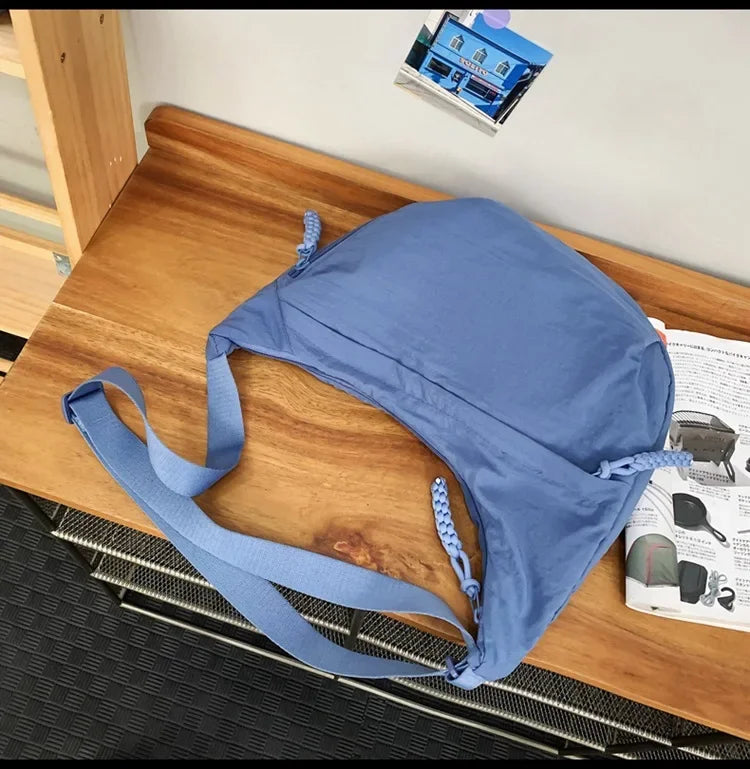 Nylon hobo crossbody tas - afbeelding 26