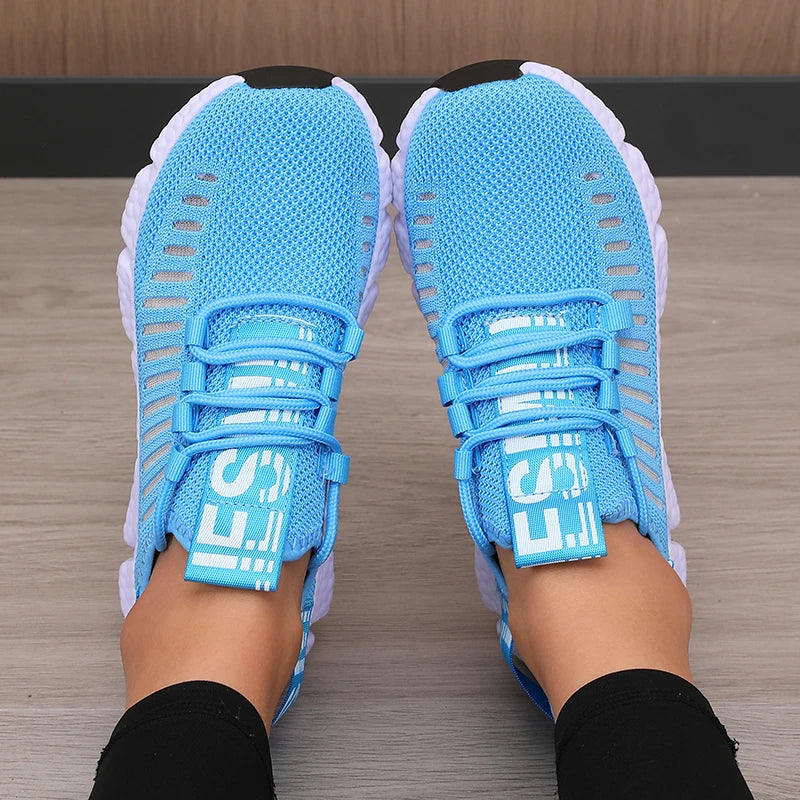Ademende gebreide sneakers - afbeelding 11