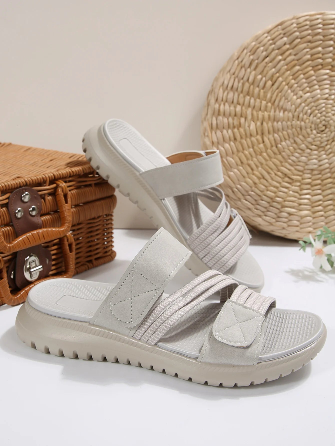 Dames slippers met dikke zool