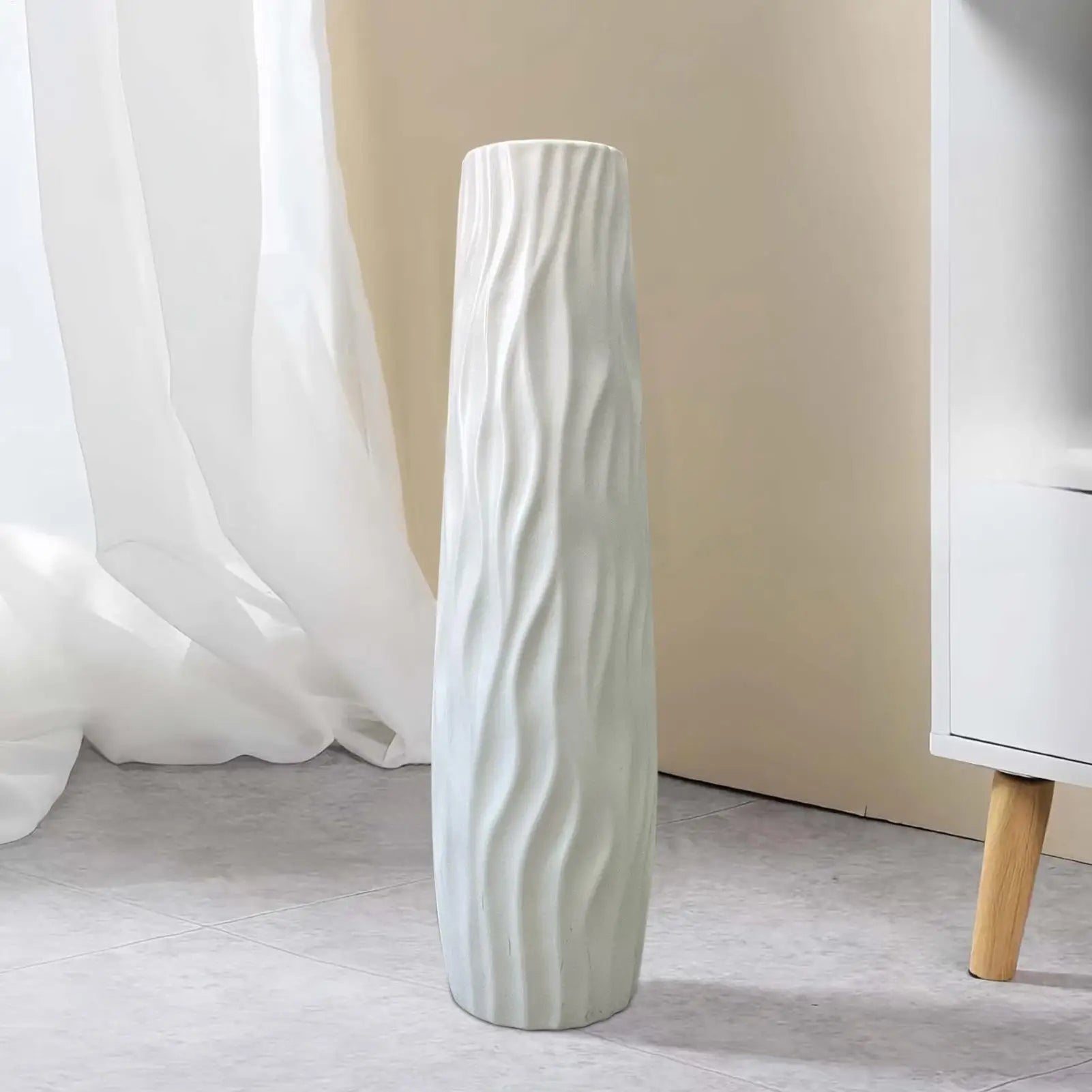 Hoge vloervaas met 3D-reliëf