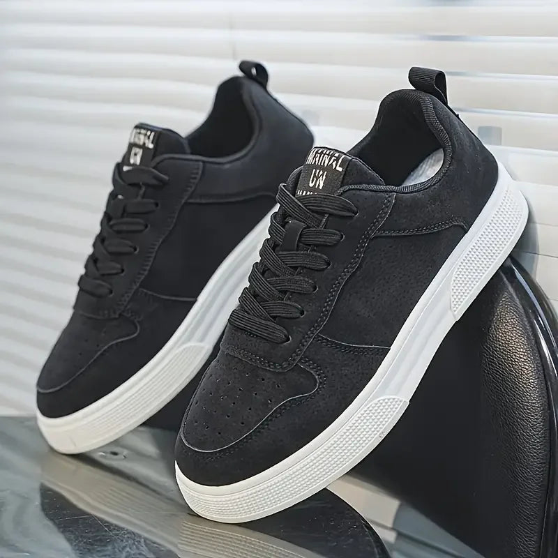 Casual sneakers