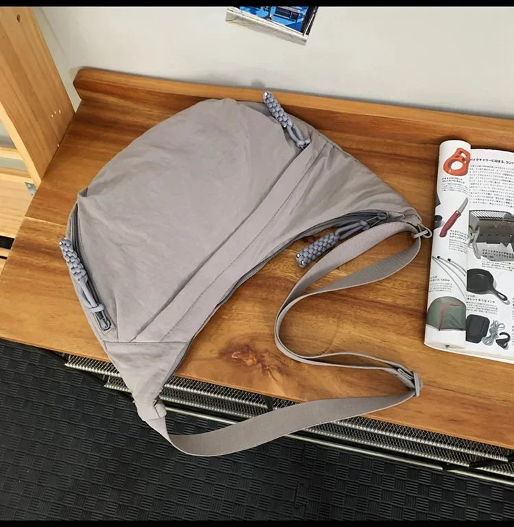 Nylon hobo crossbody tas - afbeelding 21