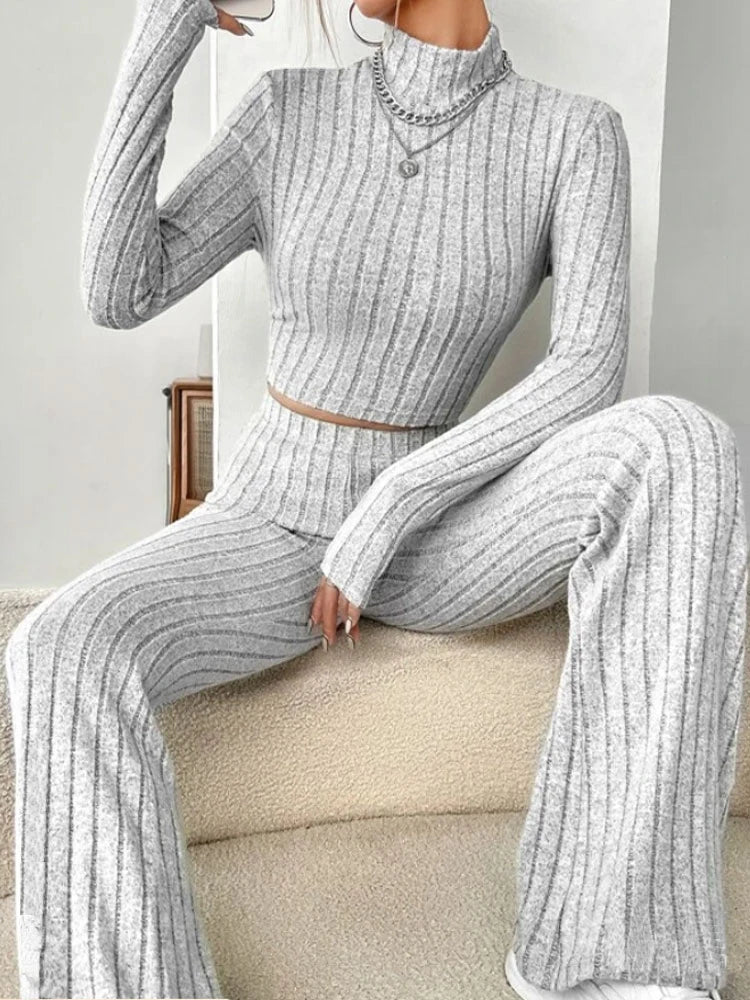 Geribde set met flared broek