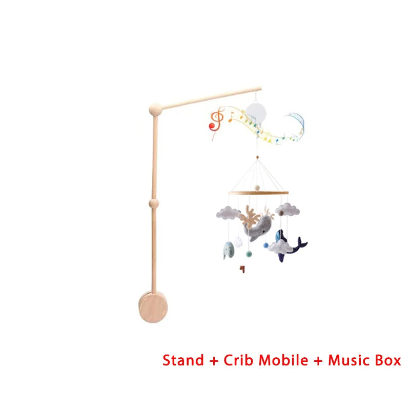 Houten mobile voor boven het bedje