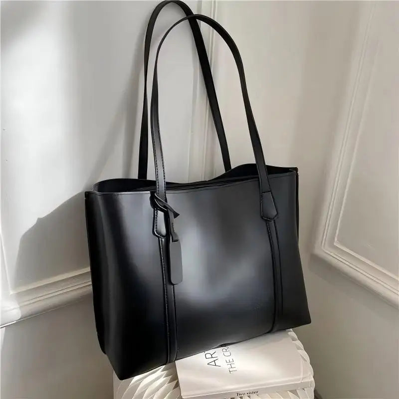 Grote shopper van kunstleer
