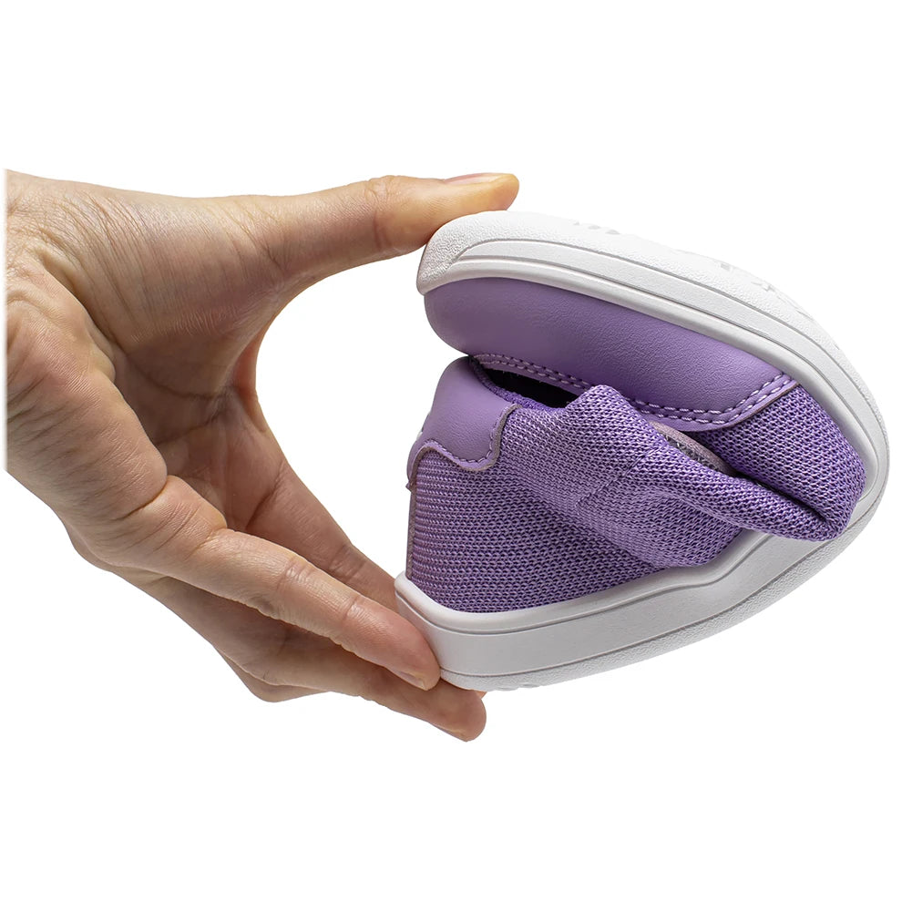 Minimalistische kindersneakers
