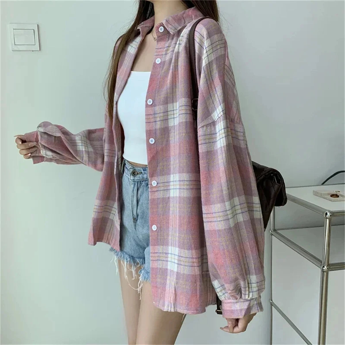 Oversized geruite blouse - afbeelding 11