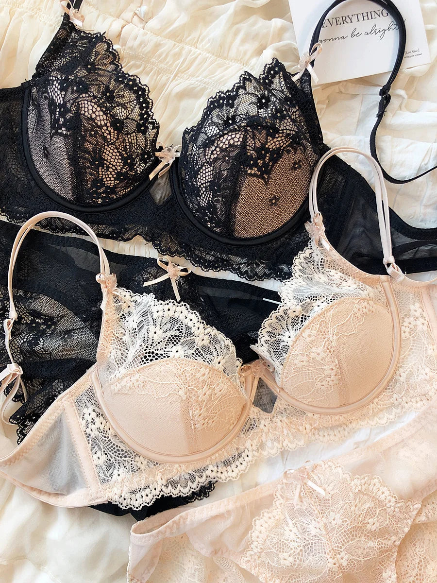 Kanten lingerieset met strikje - afbeelding 4