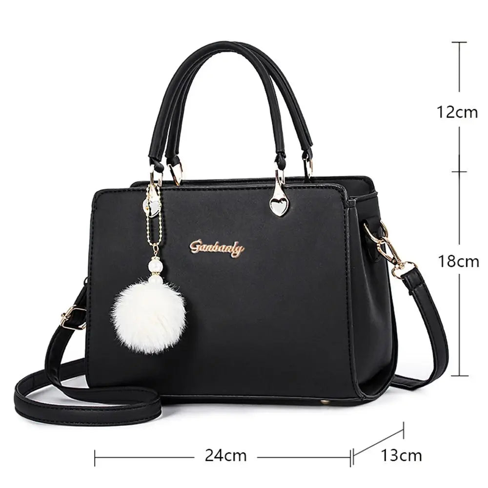 Modieuze dames handtas met hangerdetail