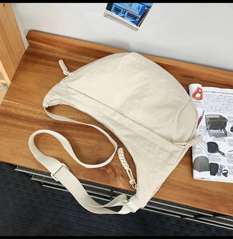 Nylon hobo crossbody tas - afbeelding 32