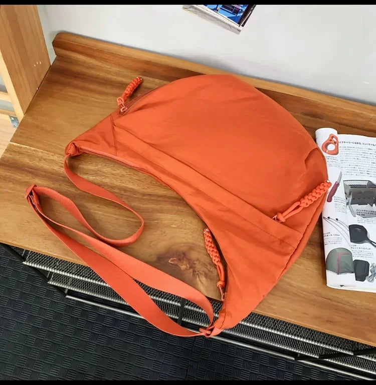 Nylon hobo crossbody tas - afbeelding 28