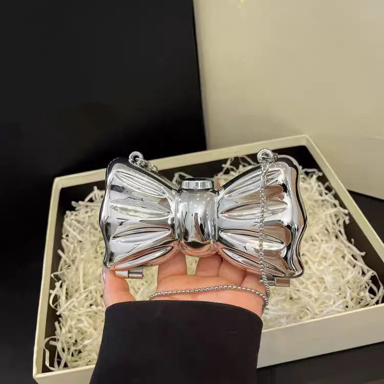 Metallic clutch in strikvorm - afbeelding 4