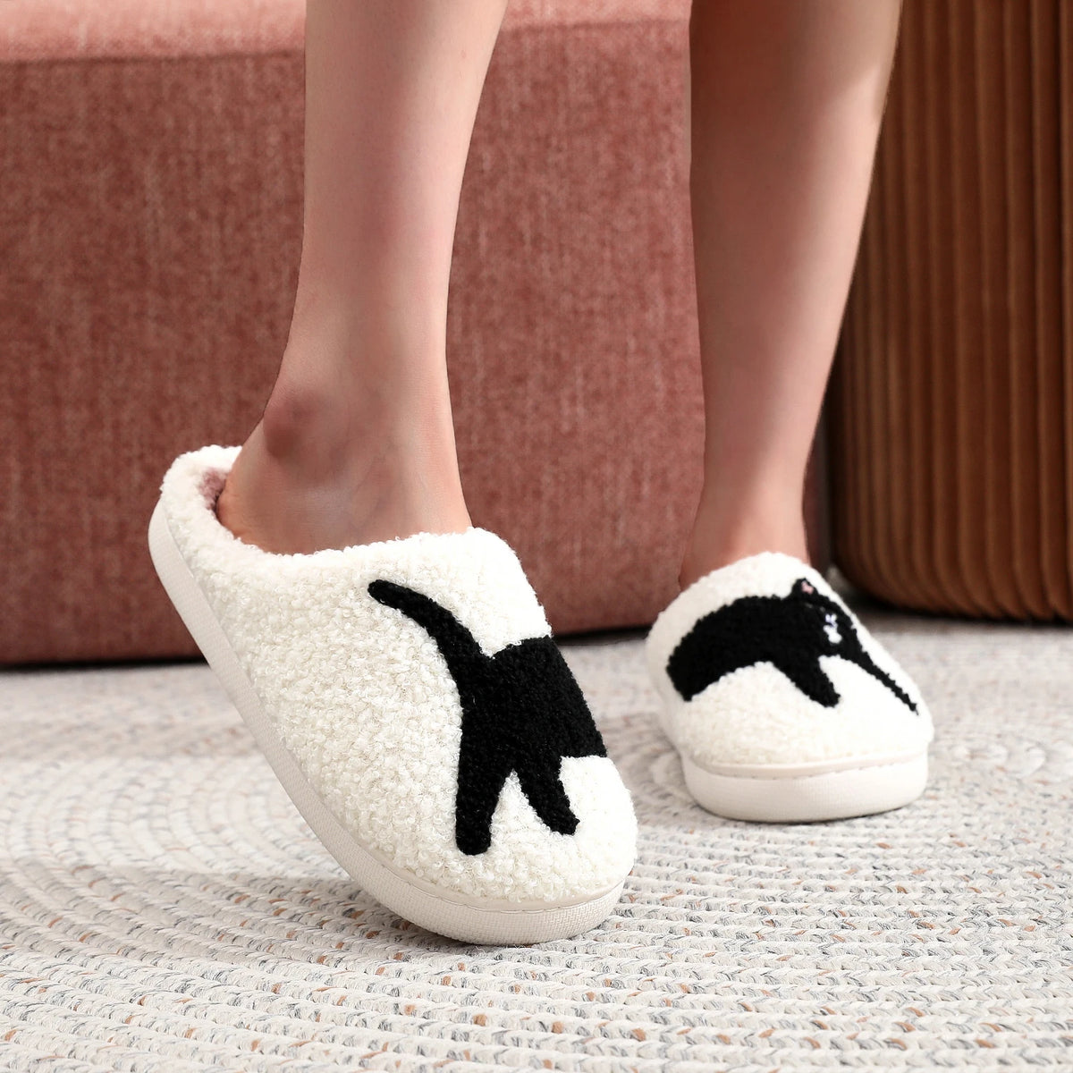 Pluche kattenprint pantoffels - afbeelding 5