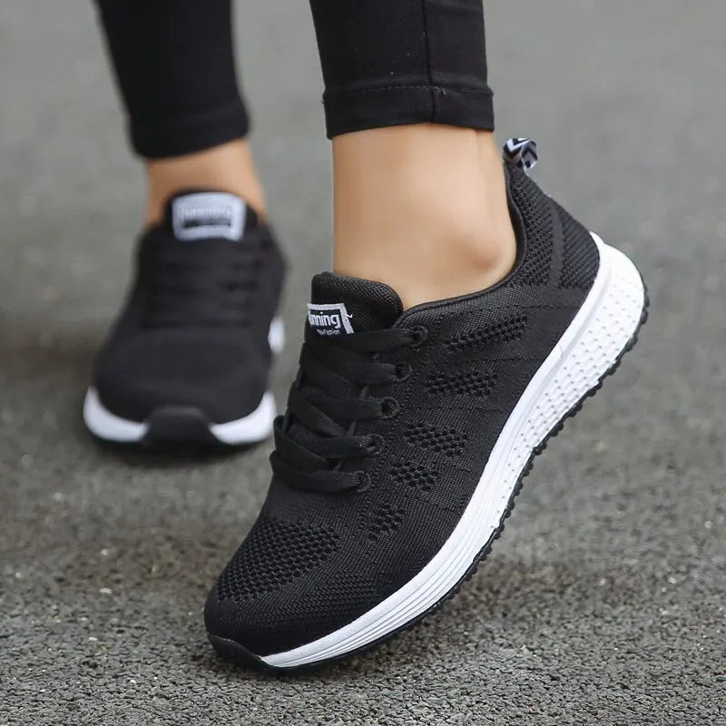 Lichtgewicht mesh damessneakers - afbeelding 2