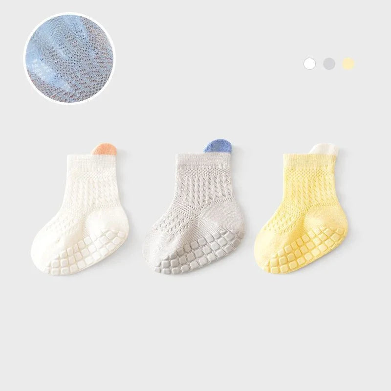 Ademende babysokken (set van 3)