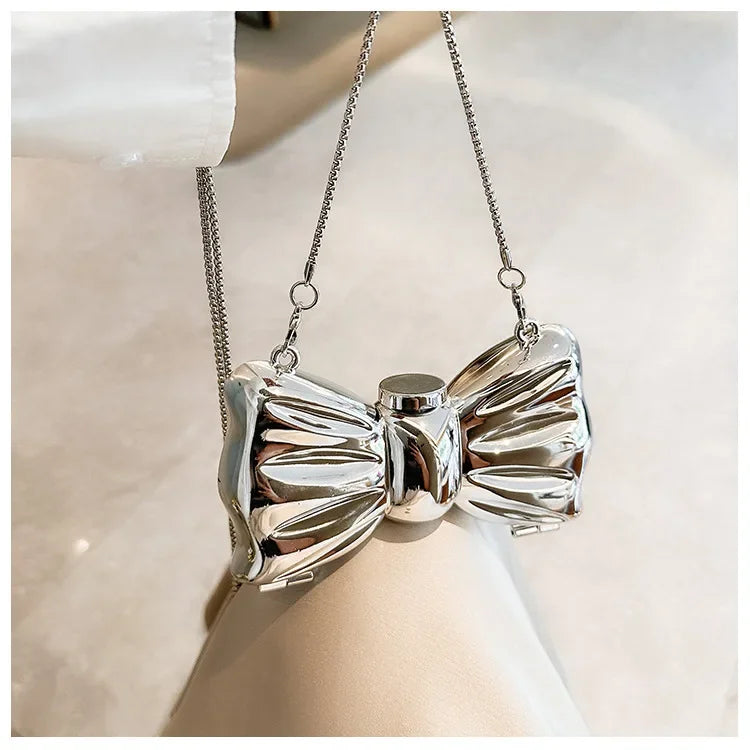 Metallic clutch in strikvorm - afbeelding 9
