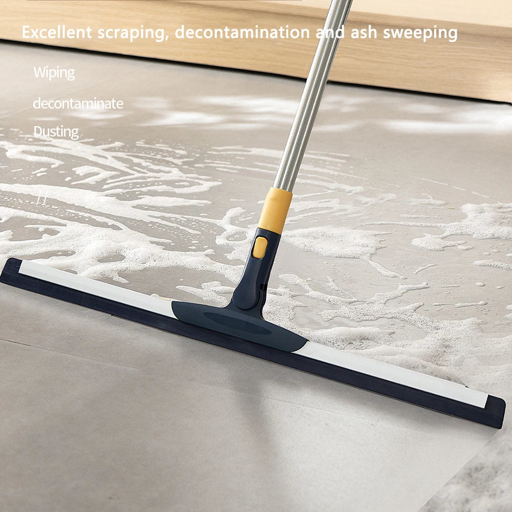 Roterende schrobmop met schraapfunctie
