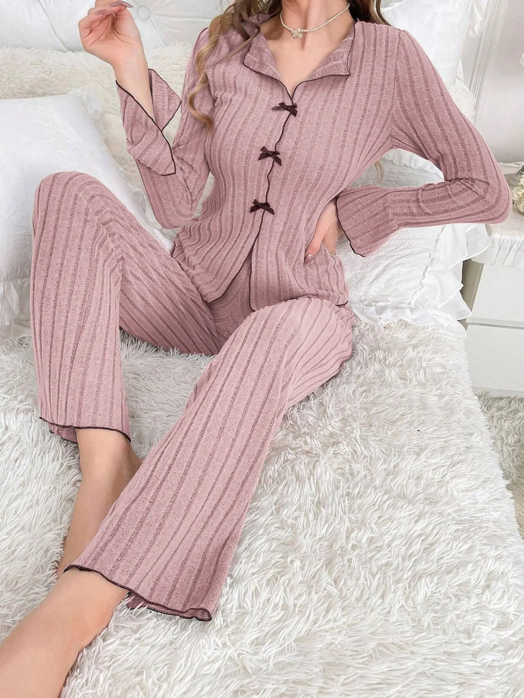 Geribde pyjama met strikjes - afbeelding 19