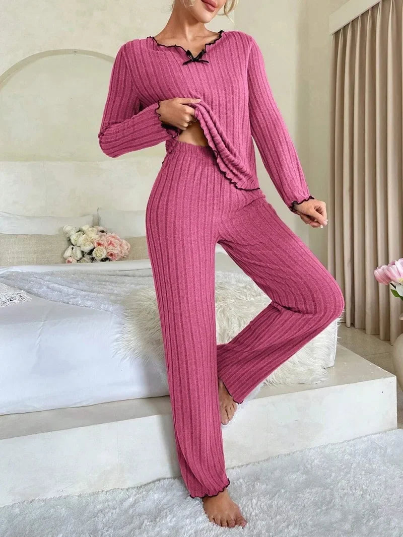 Geribde pyjama met V-hals - afbeelding 6