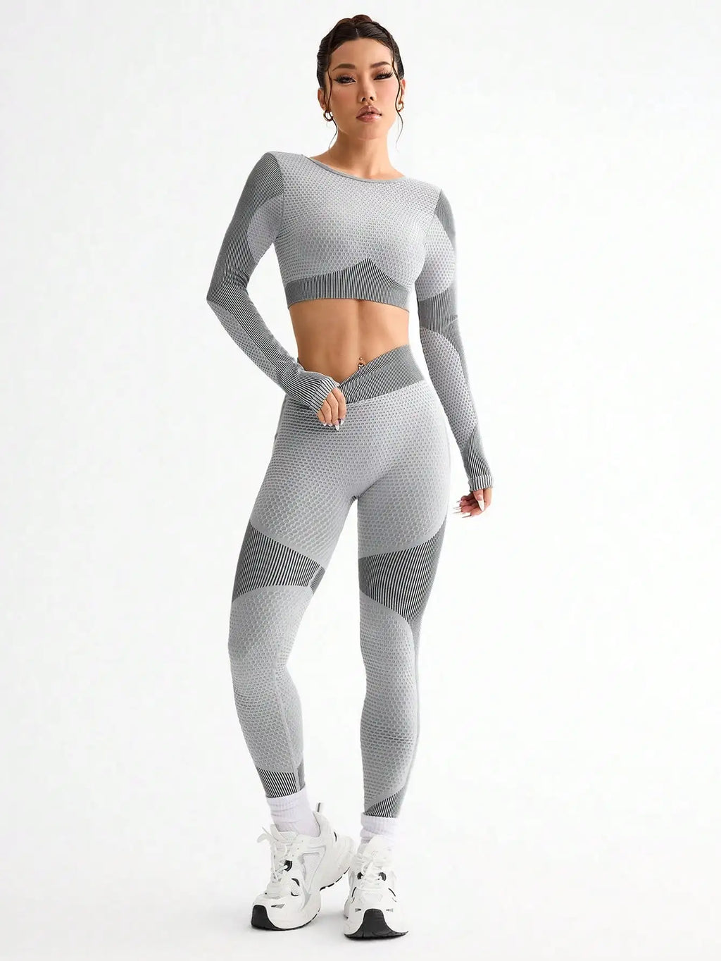 Naadloze sportset met crop top