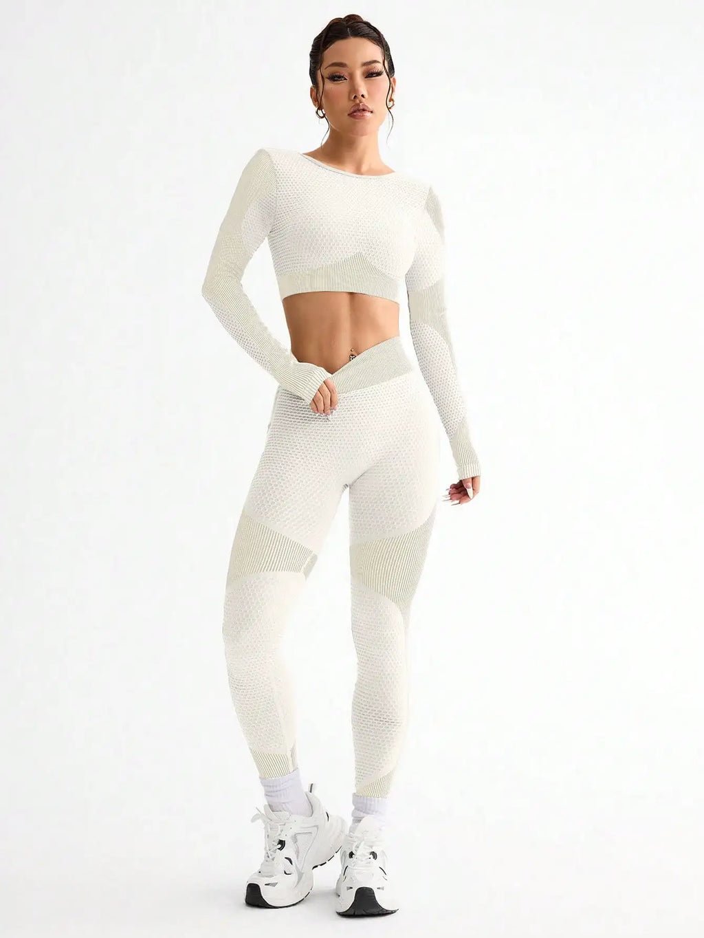 Naadloze sportset met crop top - afbeelding 2