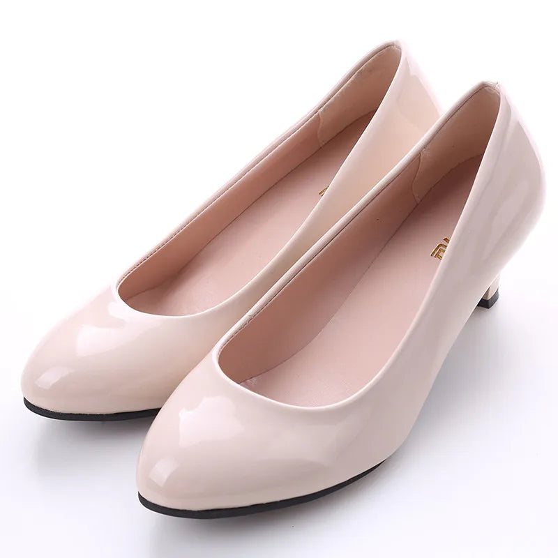 Klassieke lakpumps